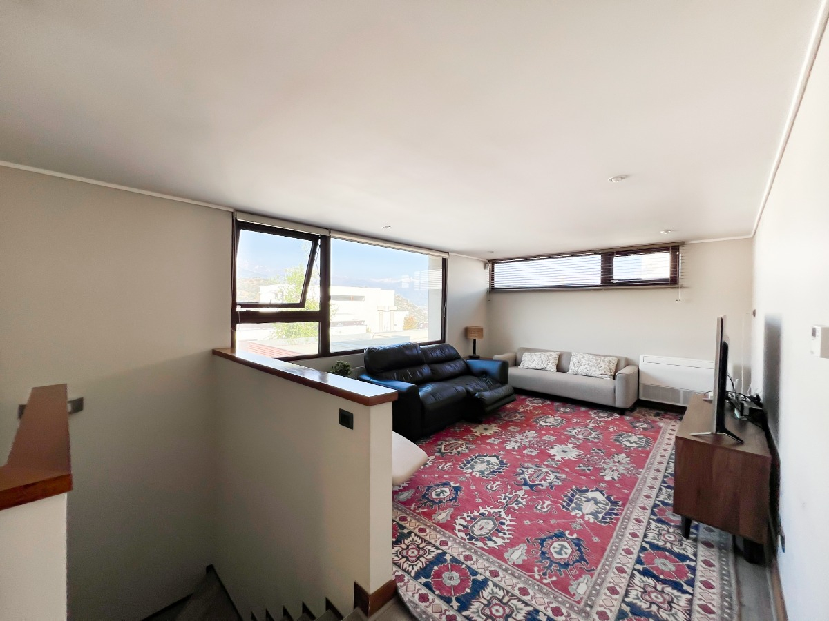 Venta Casa NP 5D en suite Walk-in cl&oacute;set 4B 3E 1B Los Trapenses - Lo Barnechea