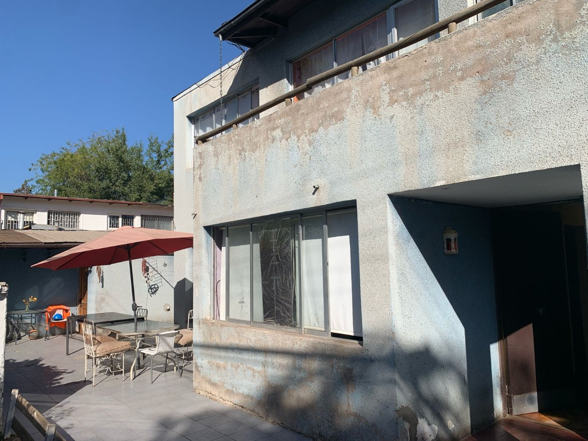 Venta Casa 4D 3B 1E  - Las Condes
