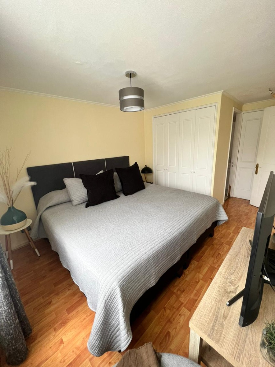 Arriendo Departamento 2D en suite Walk-in cl&oacute;set 2B 1E 1B Bellavista - Providencia