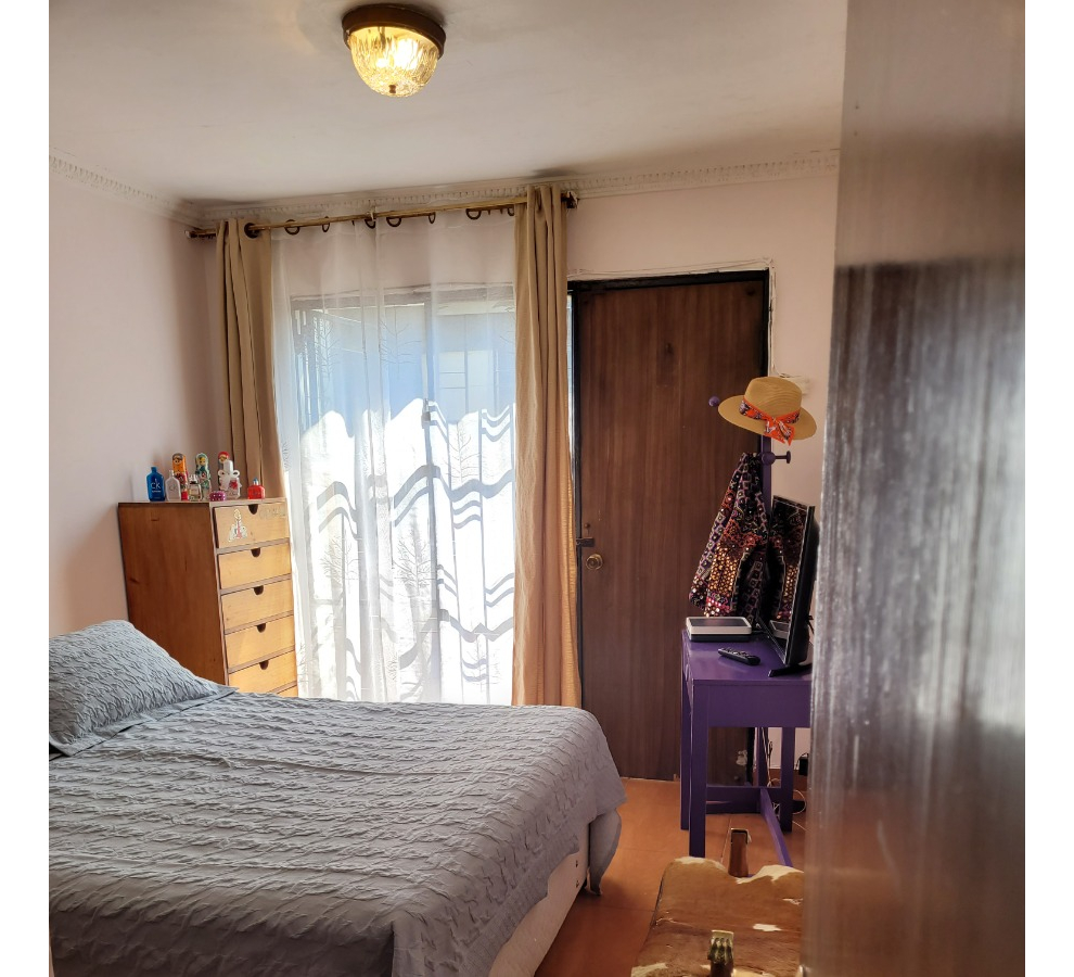 Venta Casa NO 3D 2B 2E 1B Metro Sim&oacute;n Bolivar - La Reina