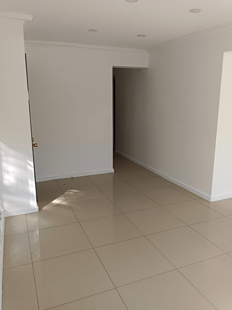 Arriendo Casa P 3D Walk-in cl&oacute;set 2B 3E 1Bd Vaticano - Las Condes