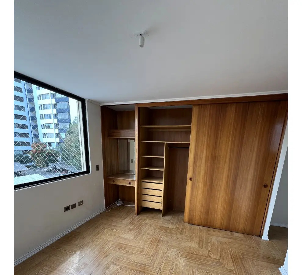Venta Departamento SO 3D en suite 2B 1E 1B Parque Arauco - Las Condes