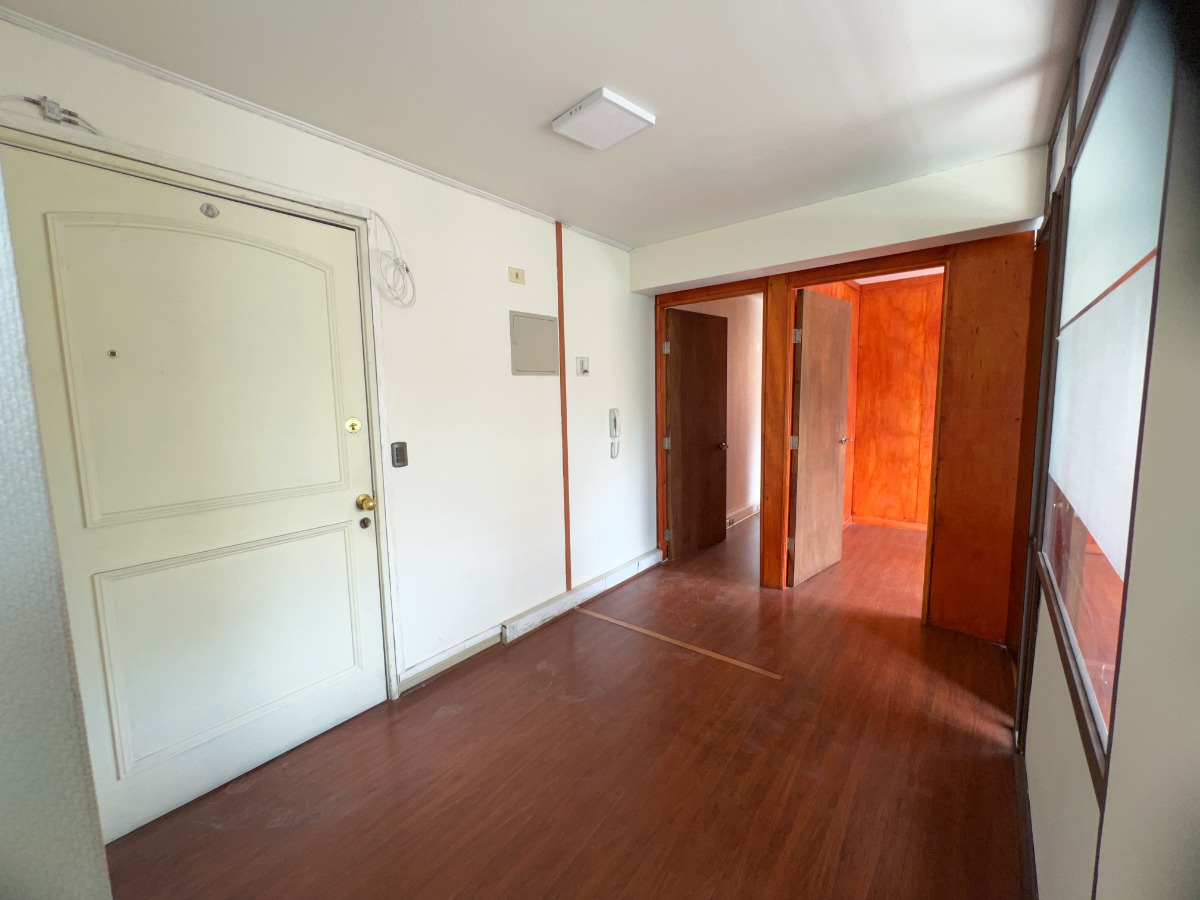 Venta Oficina NP 2B 1B Los Leones - Providencia