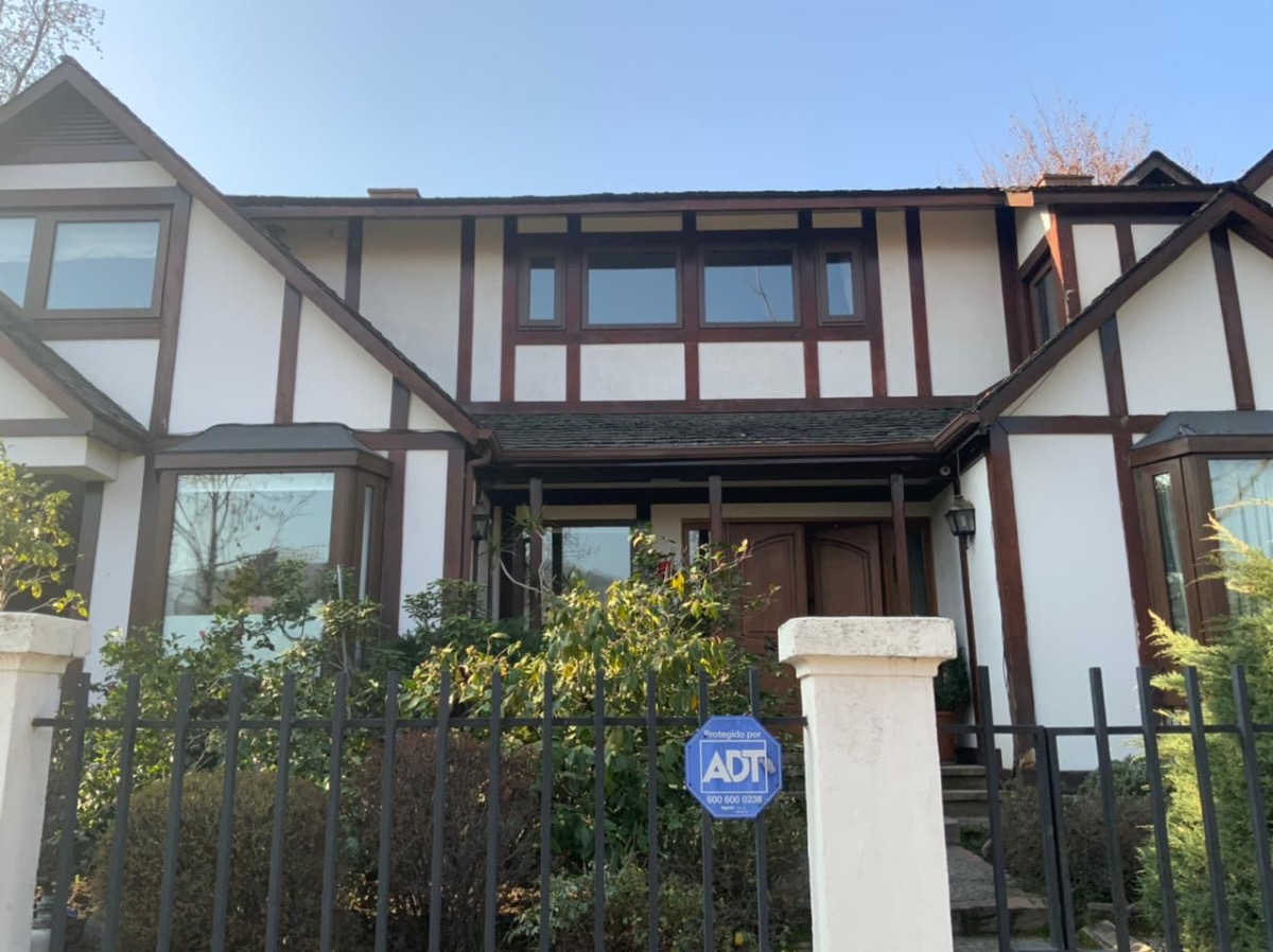 Venta Casa 6D La Dehesa - Lo Barnechea