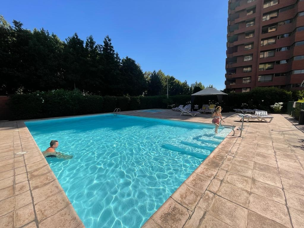 Arriendo Departamento NO 4D en suite Walk-in cl&oacute;set 4B 2E 1B Parque Arauco - Las Condes