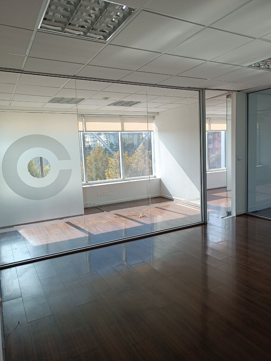 Arriendo Oficina NP 2B 2E Nueva Las Condes - Las Condes