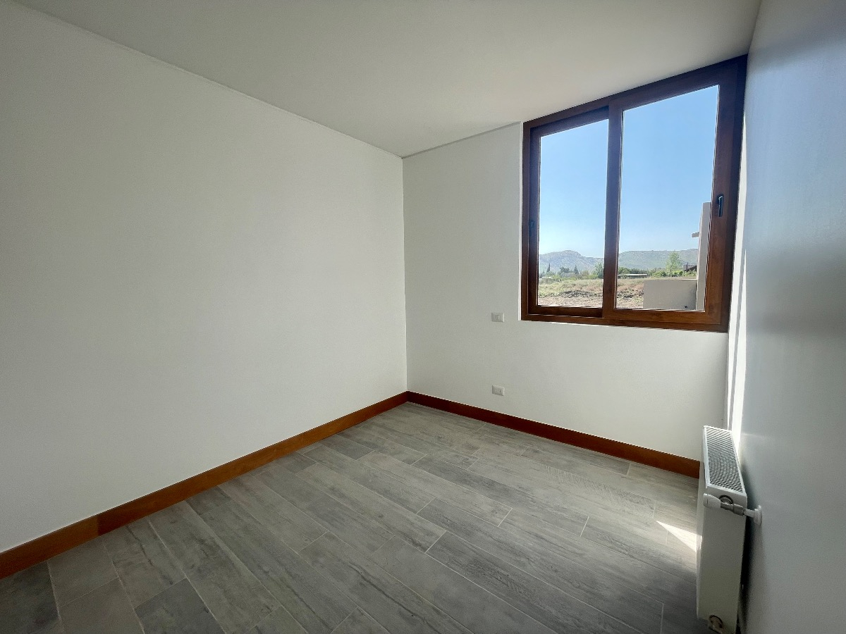 Venta Casa N 6D en suite Walk-in cl&oacute;set 5B 5E 2B Chicureo - Colina