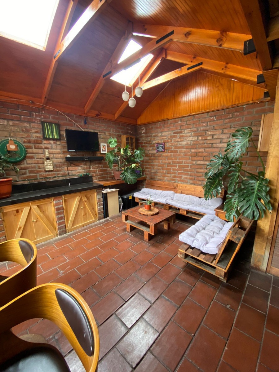 Venta Casa 3D 2B 2E Francisco de Villagra - La Reina