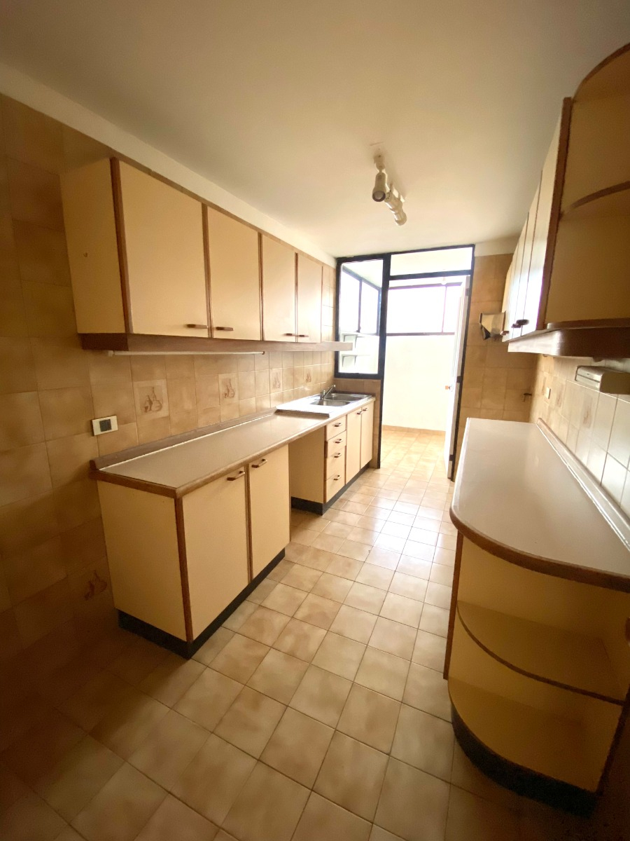 Arriendo Departamento 3D en suite 3B 1E 1B Barrio El Golf - Las Condes
