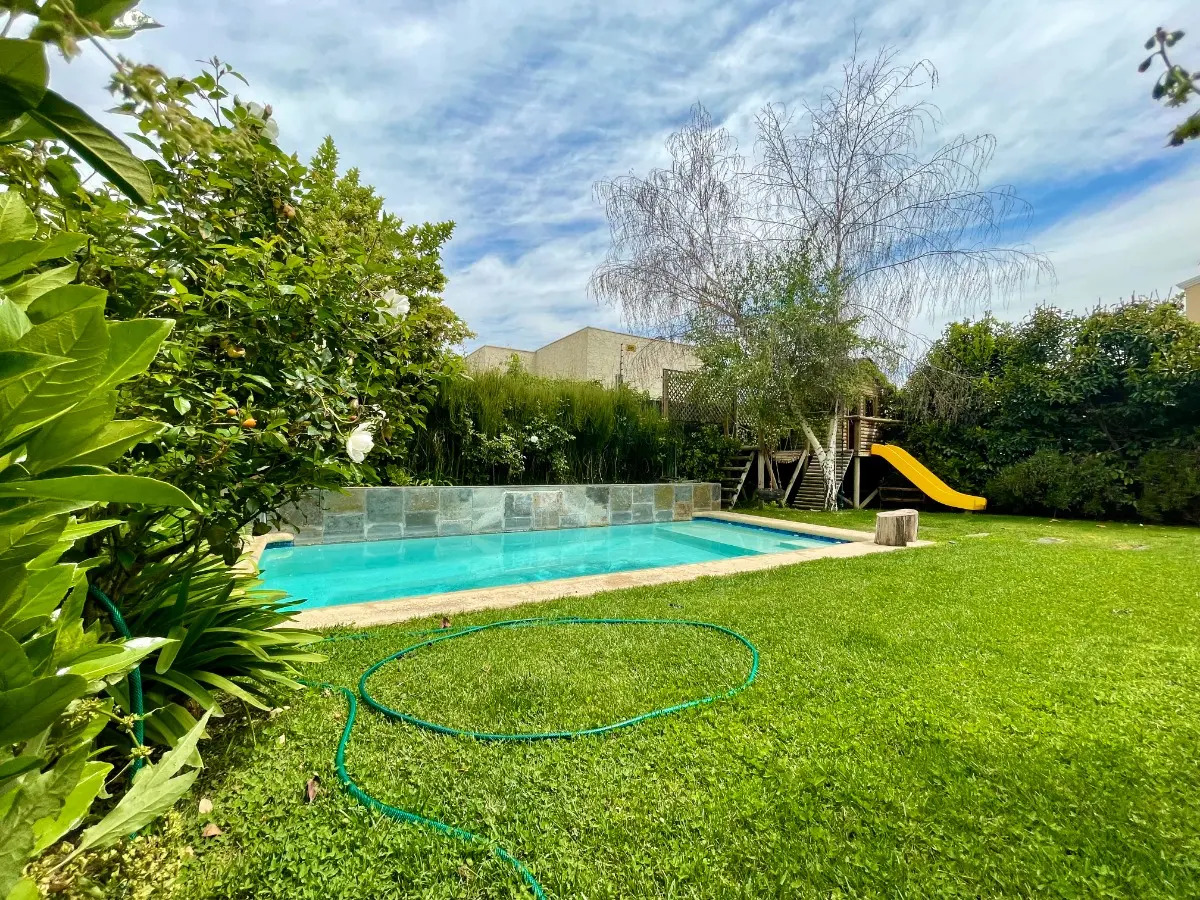 Venta Casa P 6D en suite Walk-in cl&oacute;set 4B 2E 1B La Reina Alta - La Reina