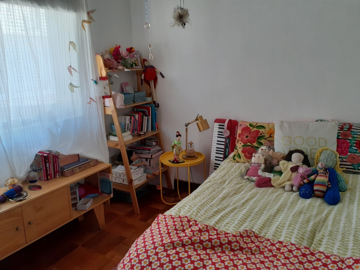 Arriendo Casa NO 4D 3B 1E 1B Barrio El Golf - Las Condes