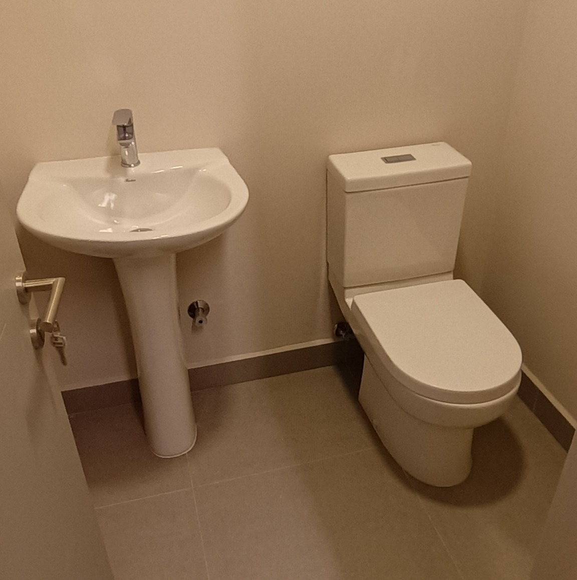 Bodega Comercial Nuevas Y De Gran Altura Para Almacenamiento