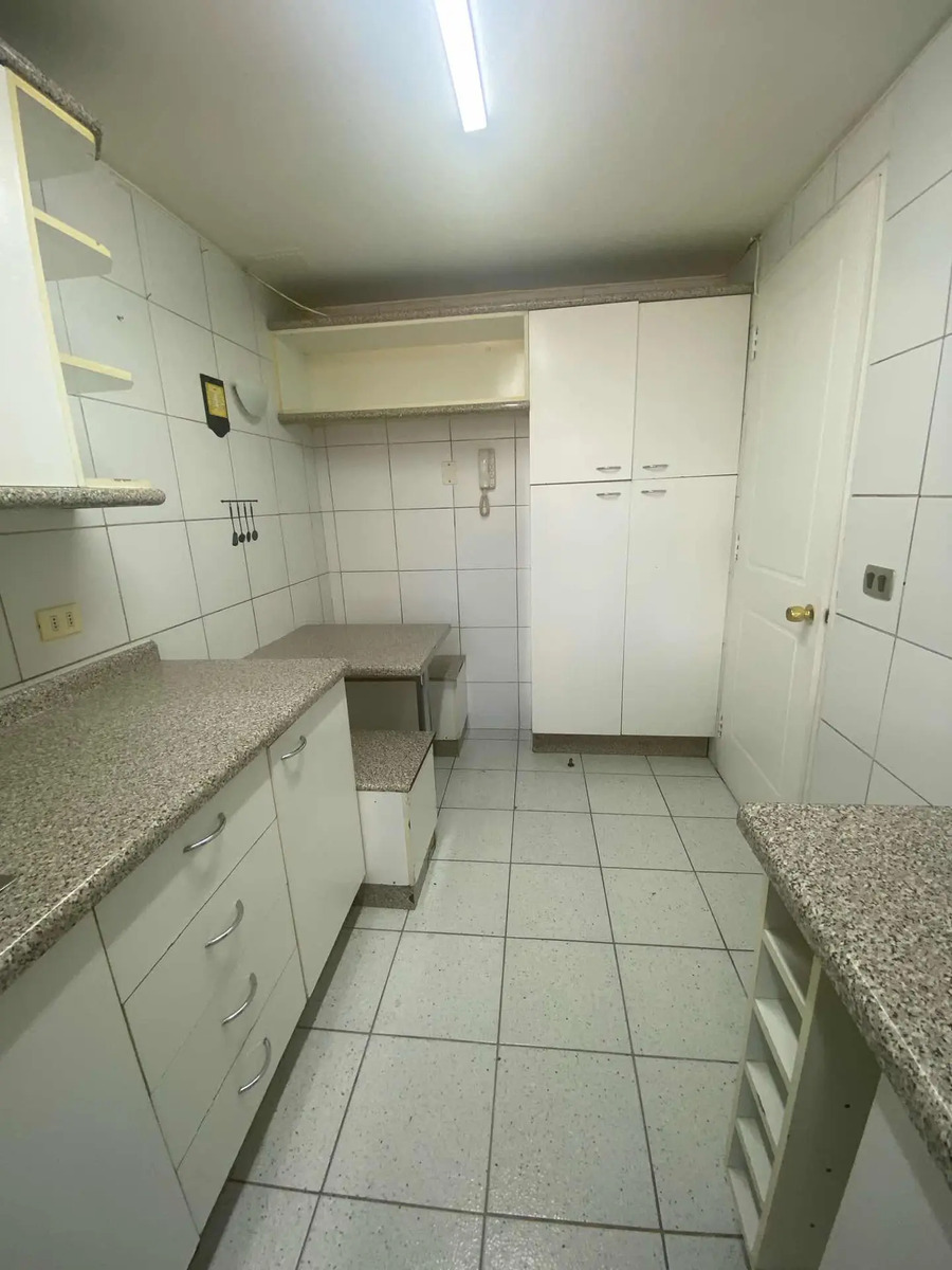 Venta Departamento 4D 3B 2E Rotonda Atenas - Las Condes