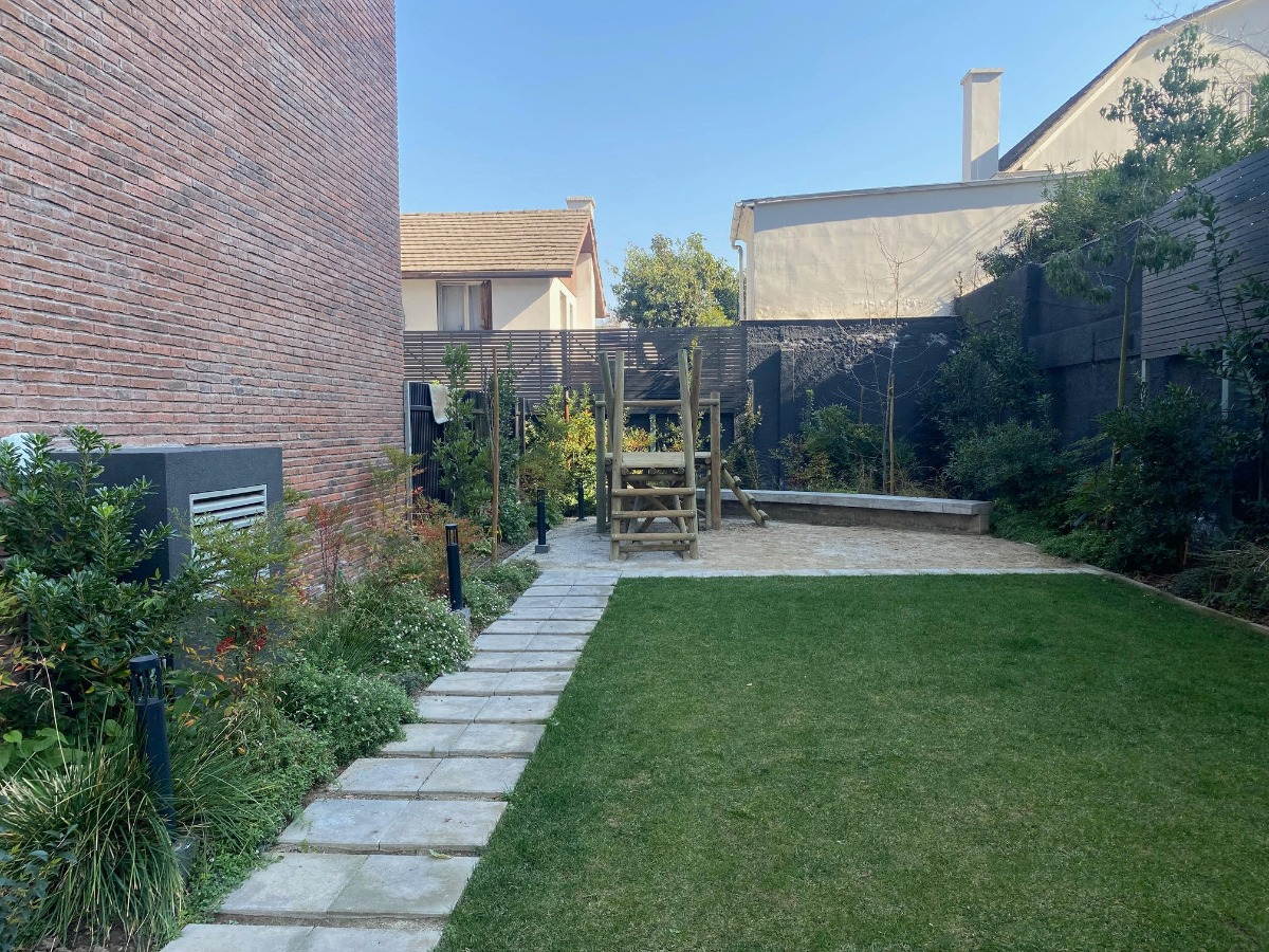 Arriendo Departamento NP 2D en suite Walk-in cl&oacute;set 2B 2E 1B Barrio El Golf - Las Condes