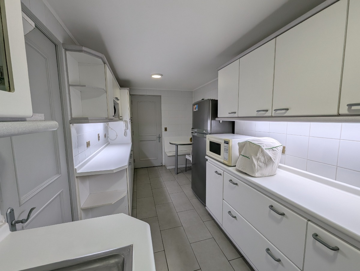 Venta Departamento N 4D en suite Walk-in cl&oacute;set 4B 1E 1B Tabancura - Vitacura