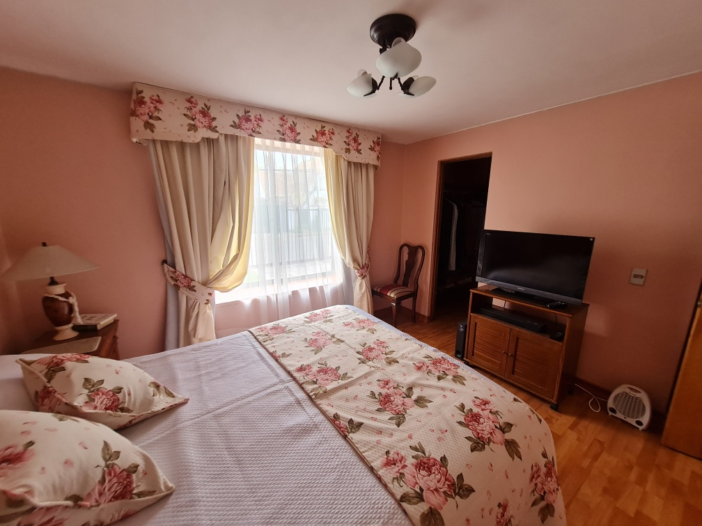 Venta Casa 5D 3B 2E Carlos Ossand&oacute;n - La Reina