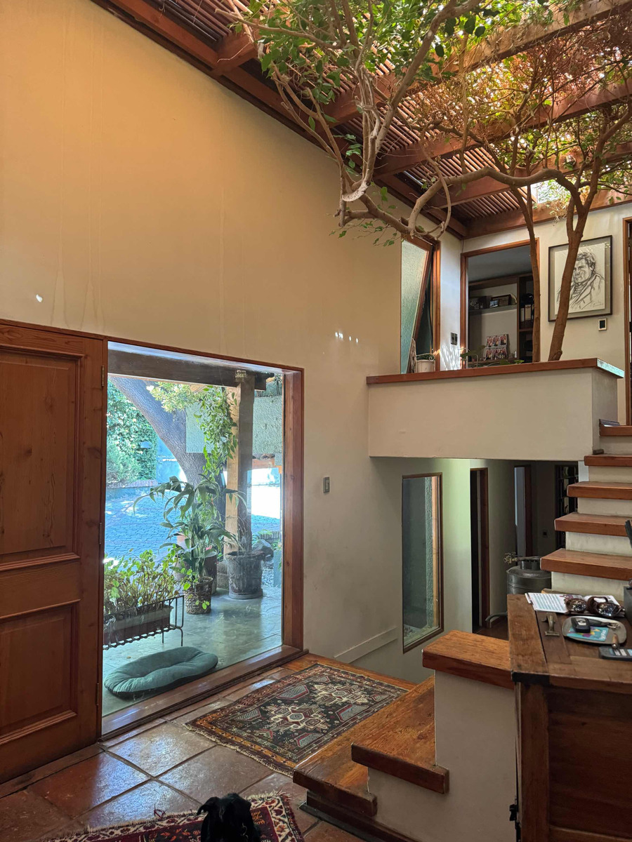 Venta Casa 5D 4B 7E El Huinganal - Lo Barnechea