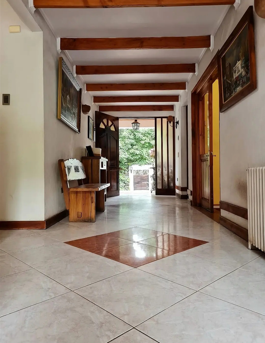 Venta Casa 6D 4B 5E Carlos Ossand&oacute;n - La Reina