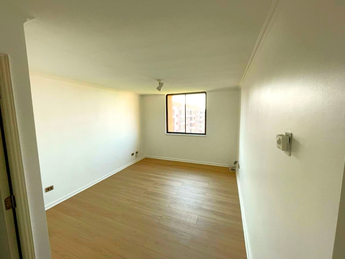 Venta Departamento SP 2D en suite Walk-in cl&oacute;set 2B 1E 1B In&eacute;s de Su&aacute;rez - Providencia