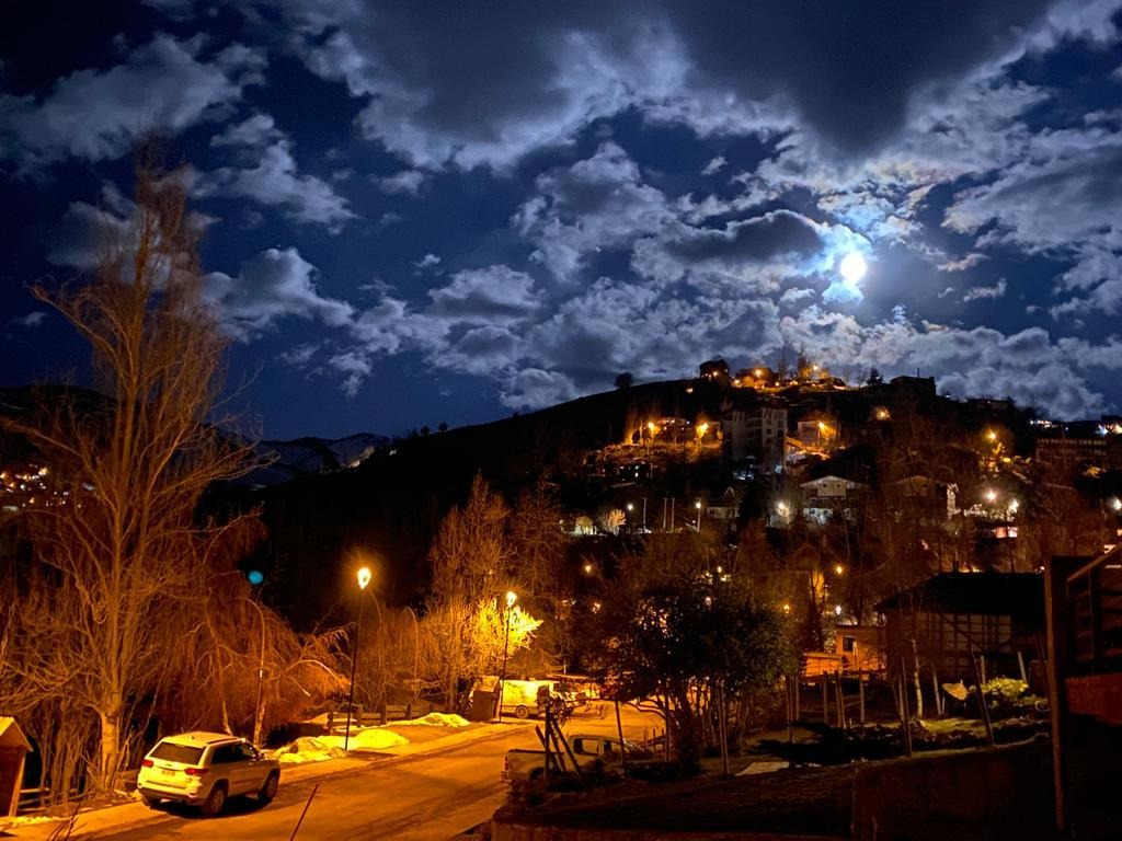 Venta Casa NO 4D en suite Walk-in cl&oacute;set 4B 2E 2B Centros Invernales - Lo Barnechea