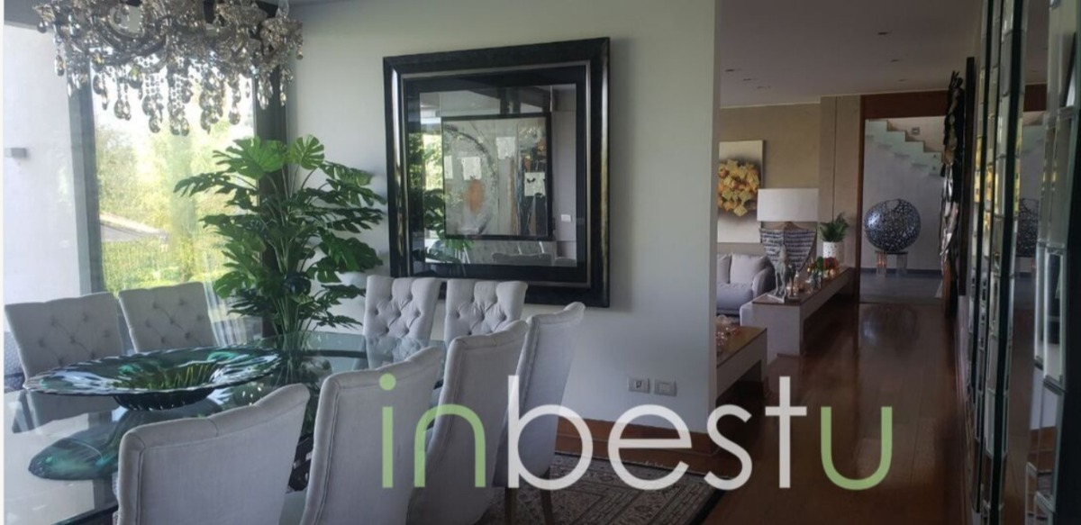 Venta Casa NP 7D en suite Walk-in cl&oacute;set 6B 8E 1B Santa Mar&iacute;a de Manquehue - Vitacura