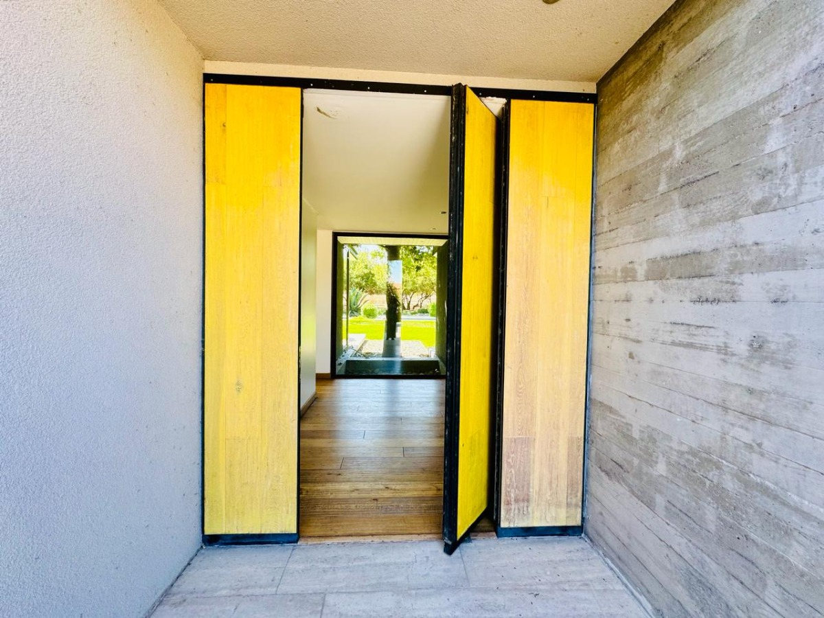 Venta Casa NO 5D en suite Walk-in cl&oacute;set 5B 6E 1B Chicureo - Colina