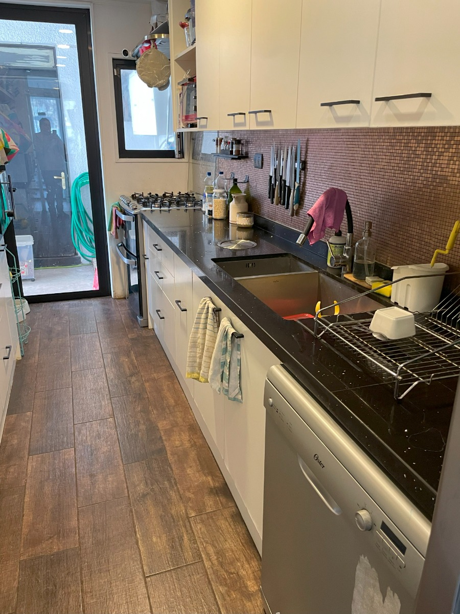 Arriendo Casa P 4D en suite Walk-in cl&oacute;set 3B 2E 1B Rotonda Atenas - Las Condes