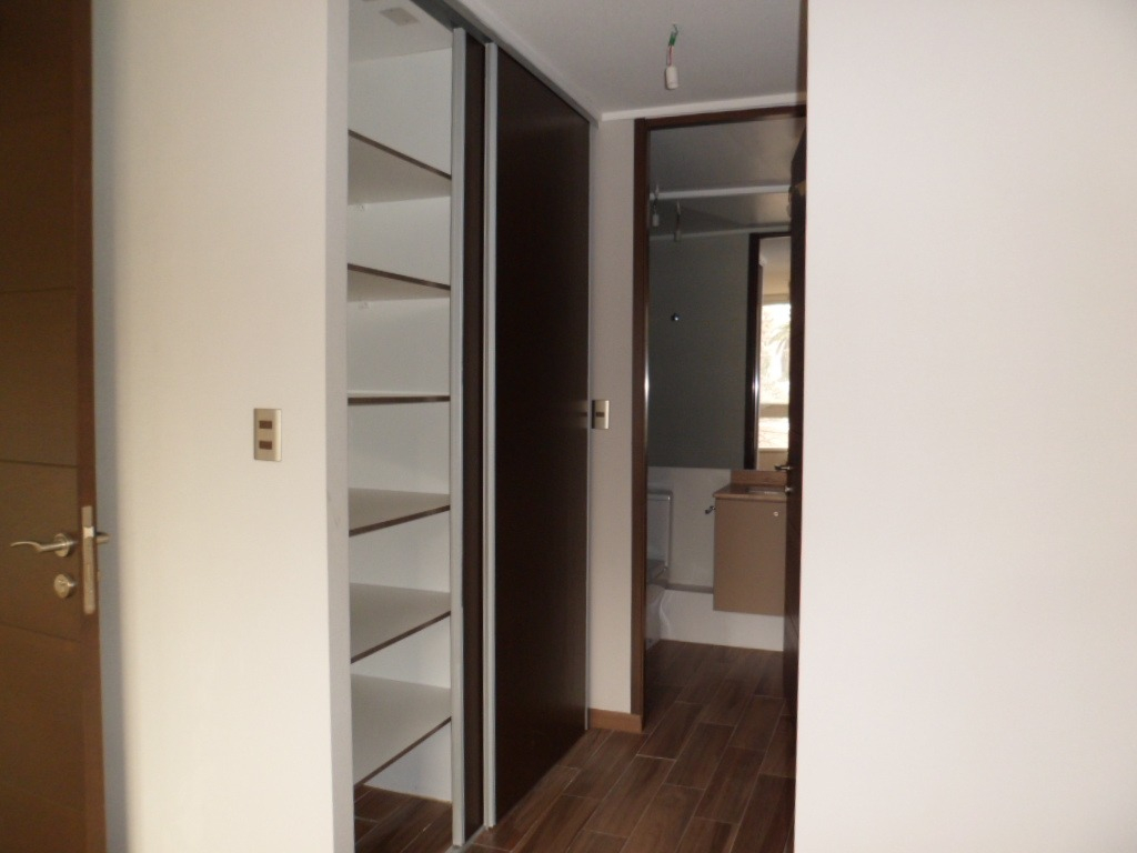 Venta Departamento NO 1D en suite Walk-in cl&oacute;set 1B 1E 1B Diagonal Oriente - &Ntilde;u&ntilde;oa