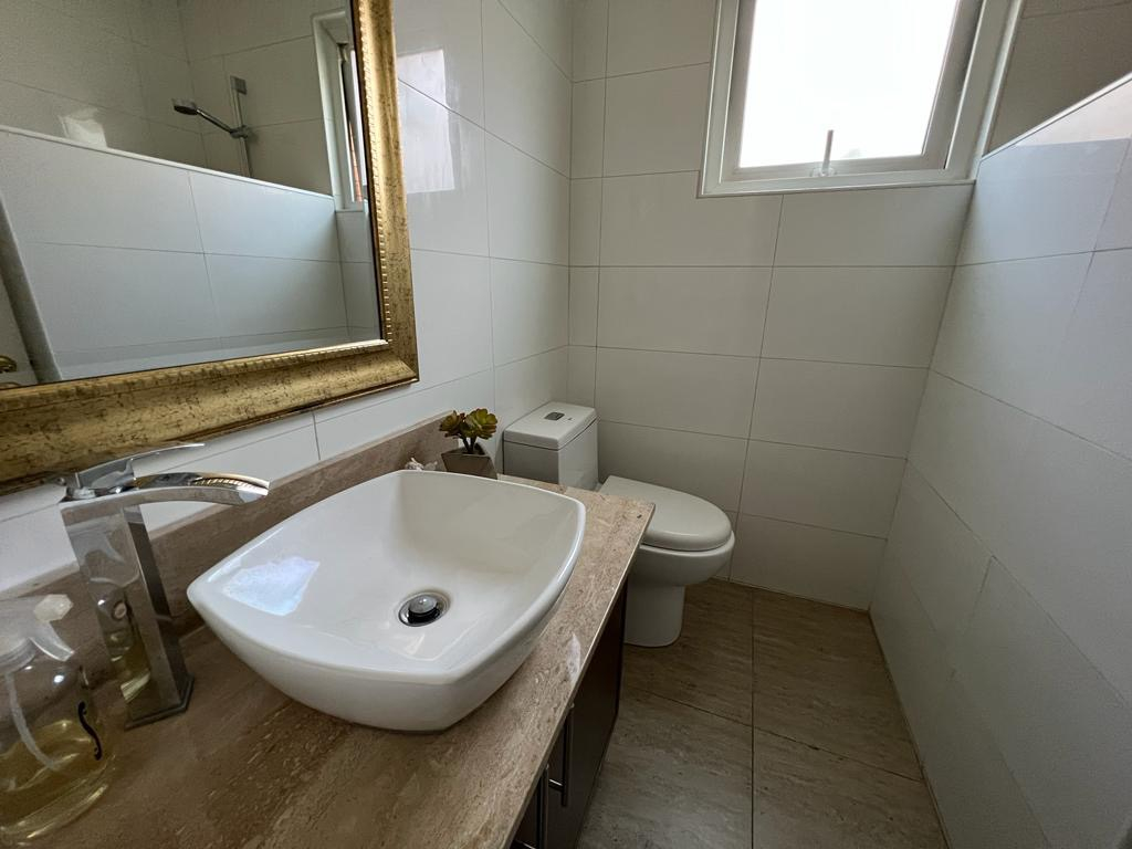 Venta Casa NO 7D en suite Walk-in cl&oacute;set 6B 3E 1B Los Trapenses - Lo Barnechea