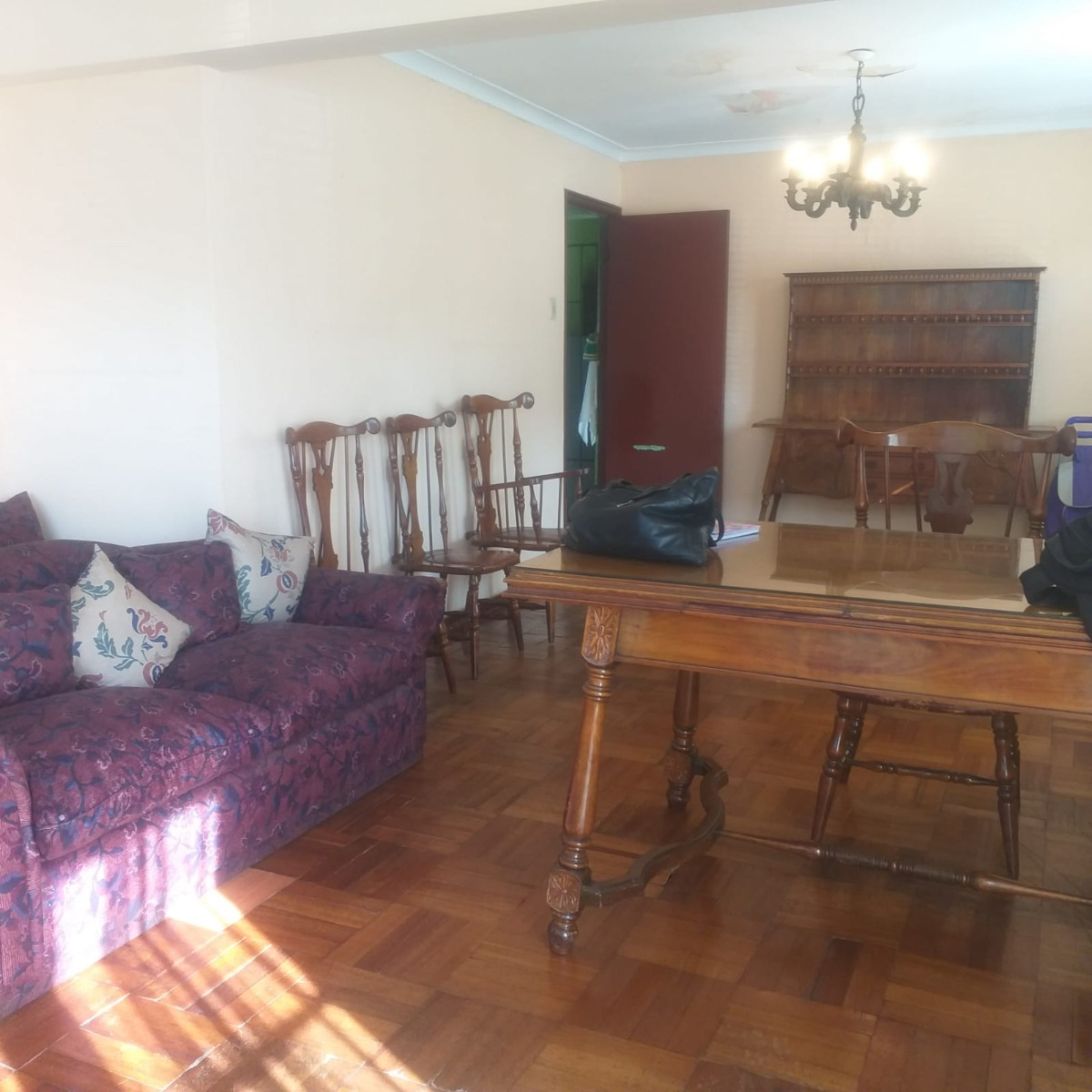 Venta Casa 4D 2B 2E 1B  - Las Condes