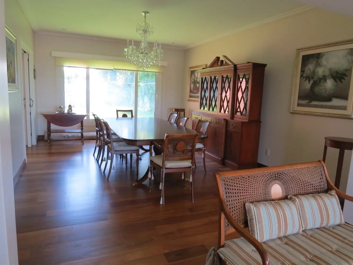 Venta Casa 4D en suite Walk-in cl&oacute;set 6B 4E Lo Barnechea