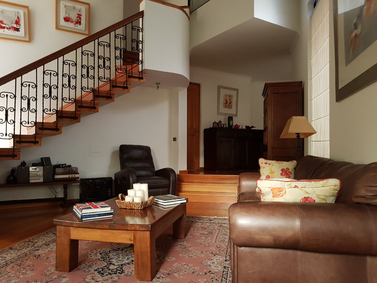 Arriendo Casa 6D en suite Walk-in cl&oacute;set 5B 5E 1B La Reina Alta - La Reina