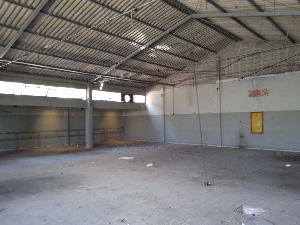 Venta Galp&oacute;n Industrial Log&iacute;stico | Nuevo Par&iacute;s | 3781m2