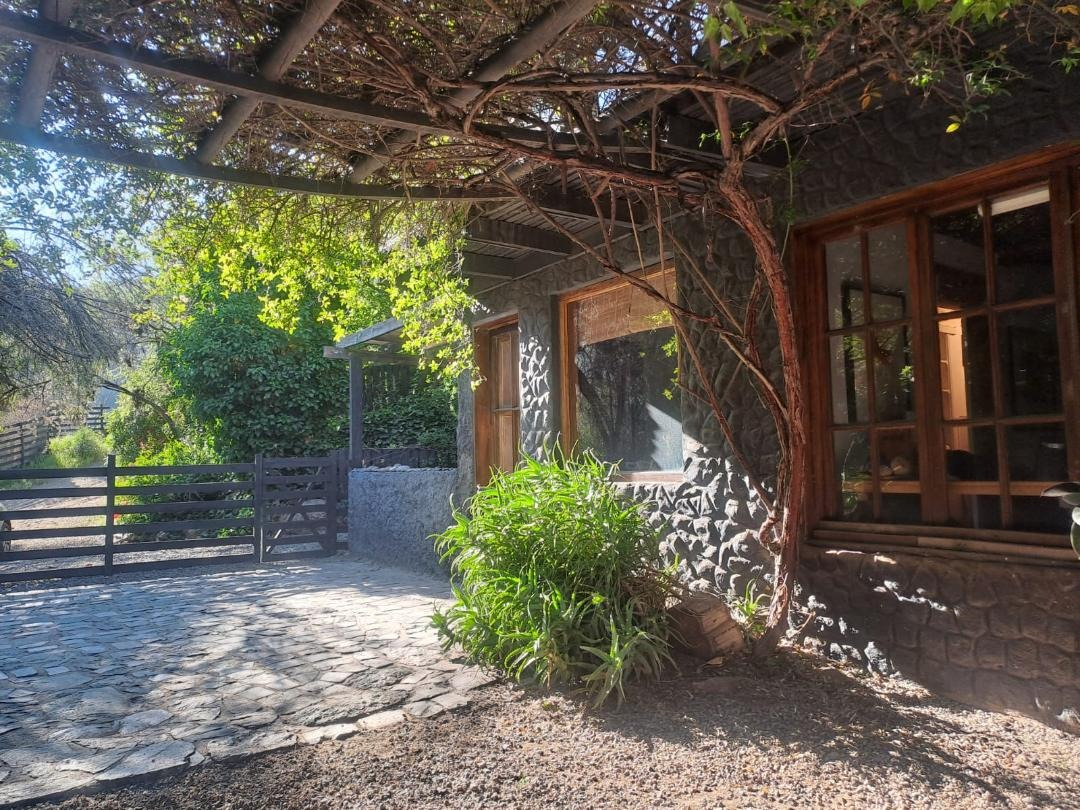 Arriendo Casa 2D Camino a Farellones - Lo Barnechea