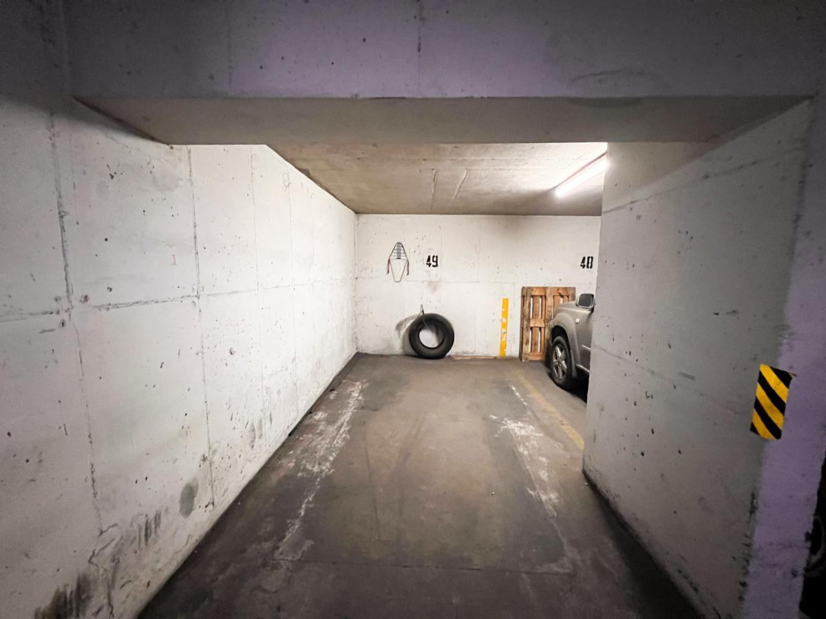 Venta Departamento SO 2D en suite Walk-in cl&oacute;set 2B 1E 1Bd Barrio Italia - Providencia