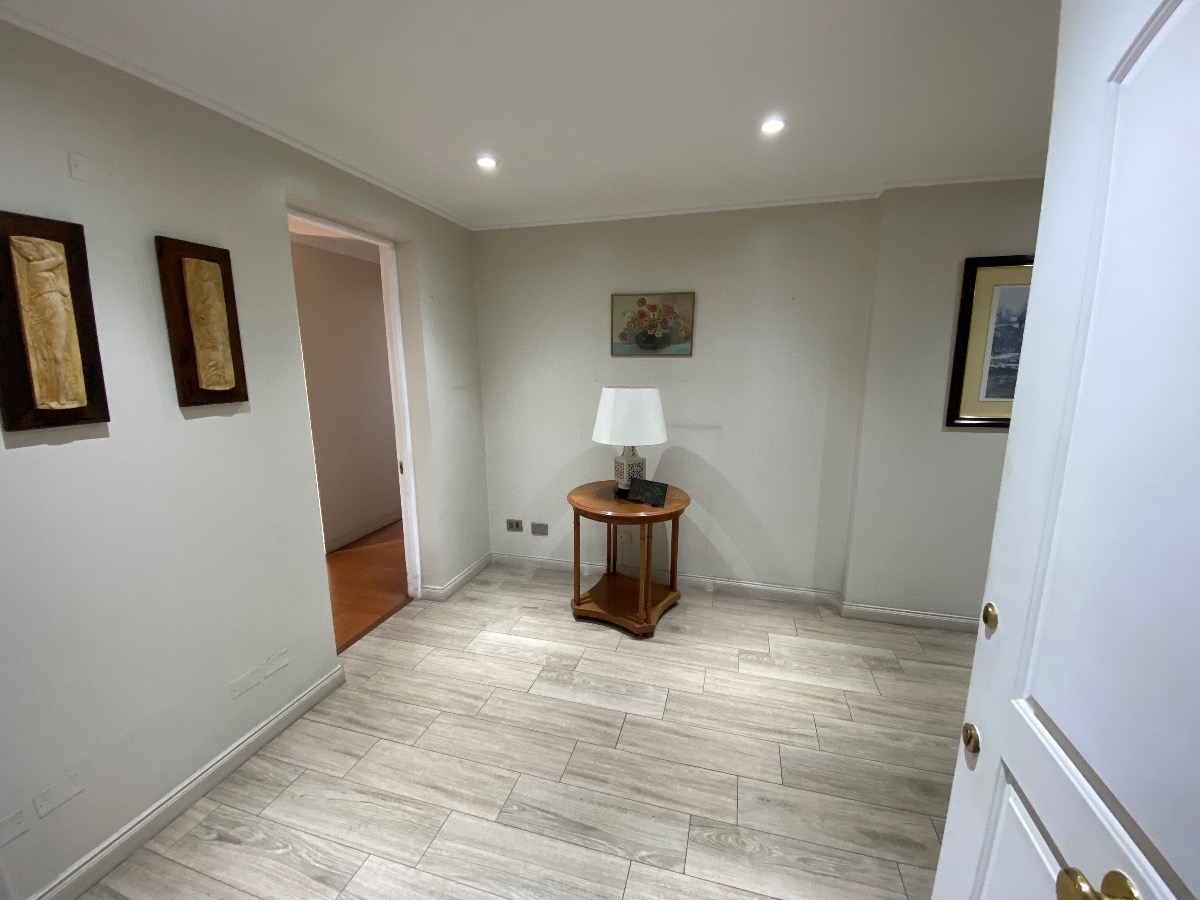 Venta Departamento 4D en suite Walk-in cl&oacute;set 4B 3E 1B Las Lilas - Providencia
