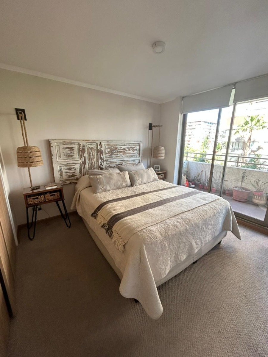 Venta Departamento 2D en suite 2B 1E 1B Rotonda Atenas - Las Condes