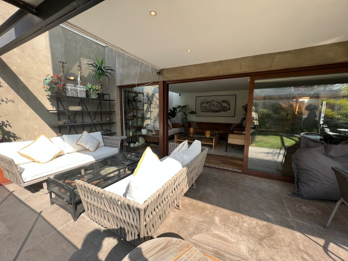 Venta Casa NOSP 4D en suite Walk-in cl&oacute;set 5B 2E La Llaver&iacute;a - Vitacura