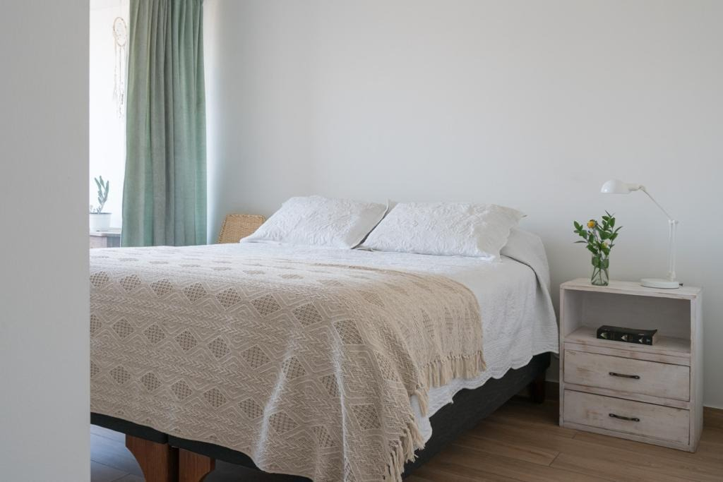 Arriendo Departamento 2D Rotonda Atenas - Las Condes