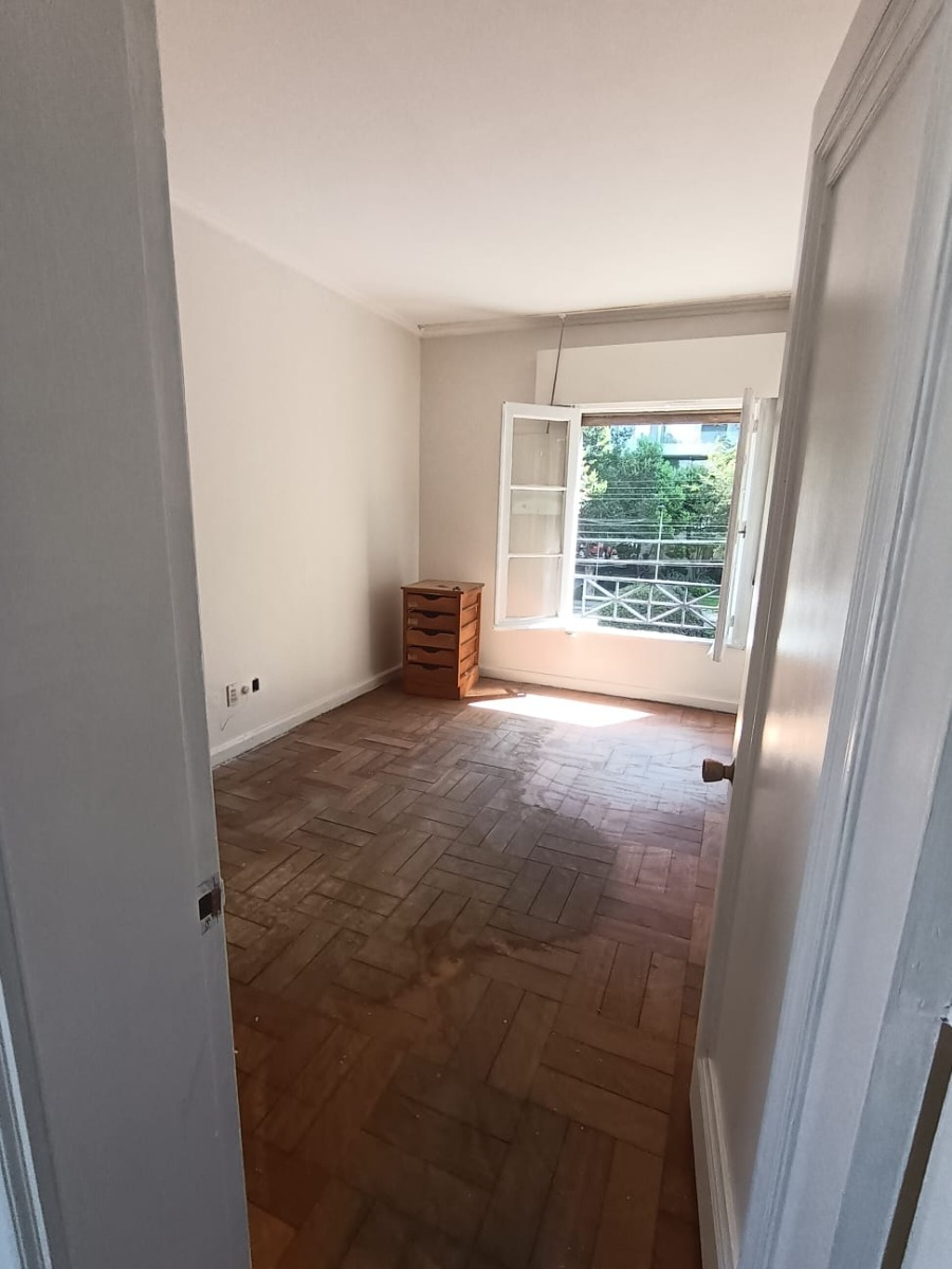 Venta Casa 4D Metro Escuela Militar - Las Condes