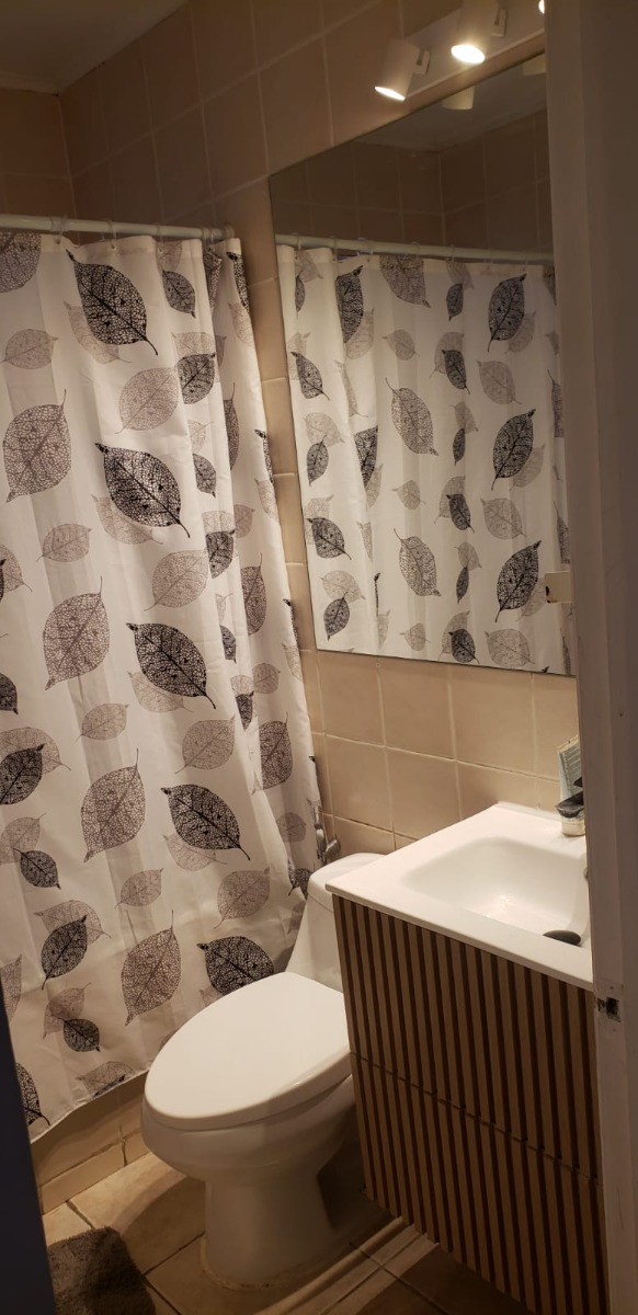 Arriendo Casa S 3D en suite 2B 2E 1Bd Las Lilas - Providencia