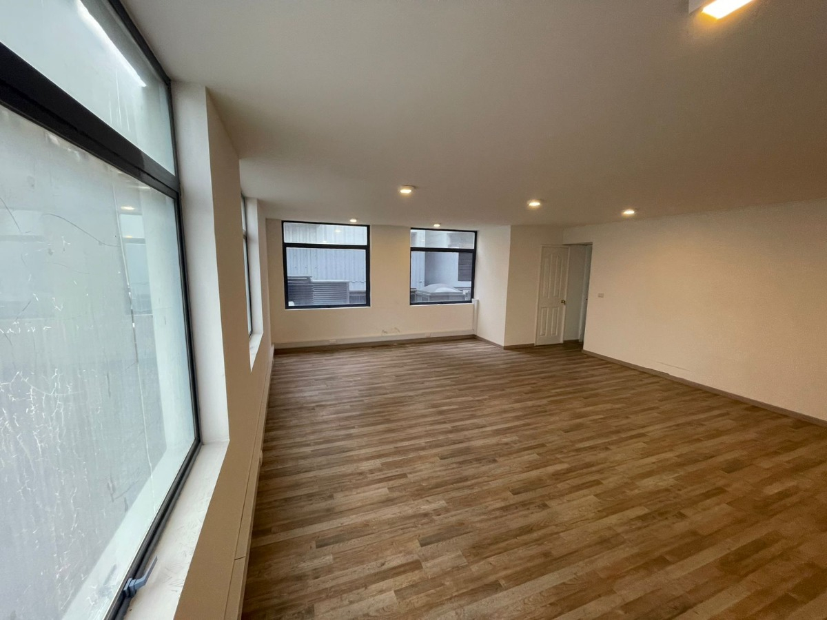 Venta Oficina 2B Los Leones - Providencia