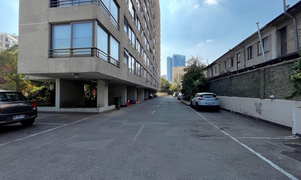 Venta Departamento NP 1D 1B 1E Metro Manquehue - Apumanque - Las Condes