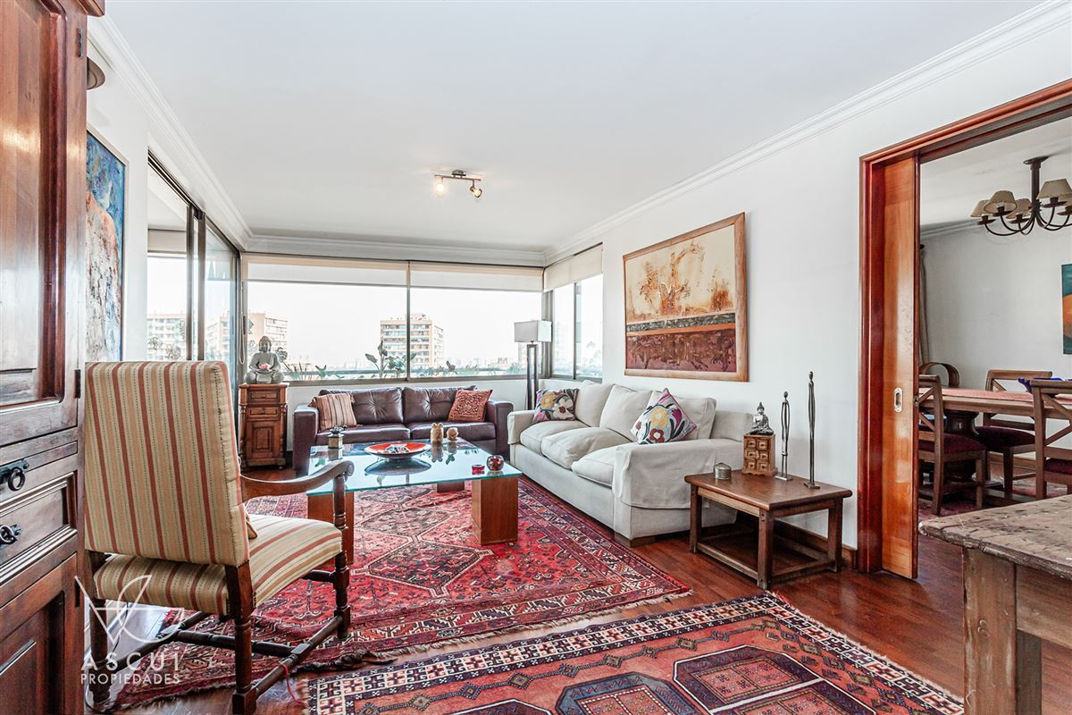 Venta Departamento S 3D en suite 3B 1E 1B Lo Curro - Vitacura