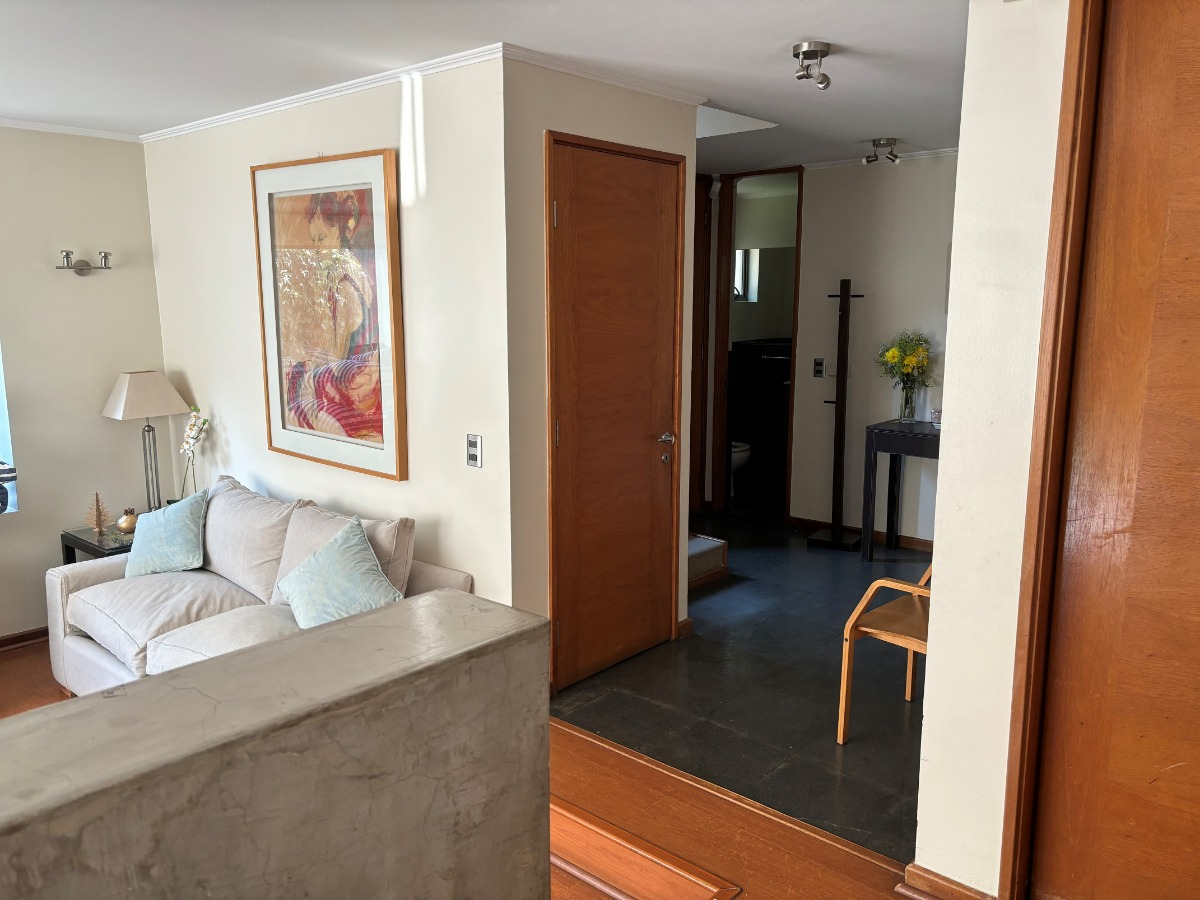 Venta Casa NOSP 5D en suite Walk-in cl&oacute;set 4B 2E 1B Los Trapenses - Lo Barnechea