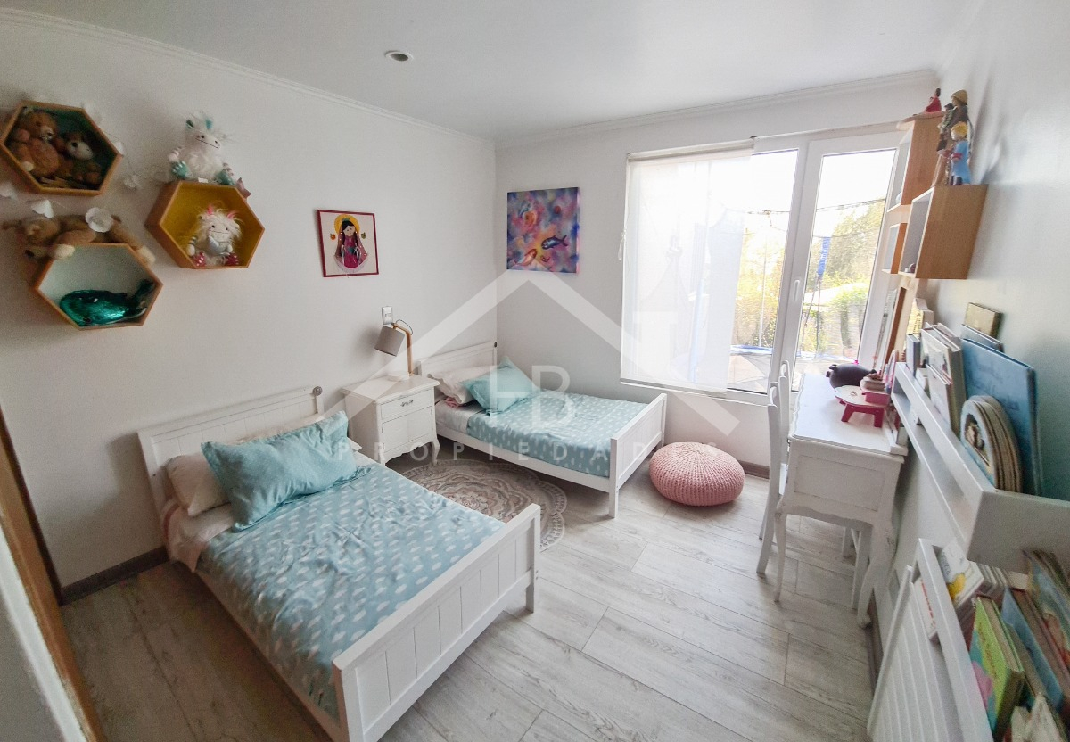 Venta Casa P 5D en suite Walk-in cl&oacute;set 4B 2E 1B Los Dominicos - Las Condes