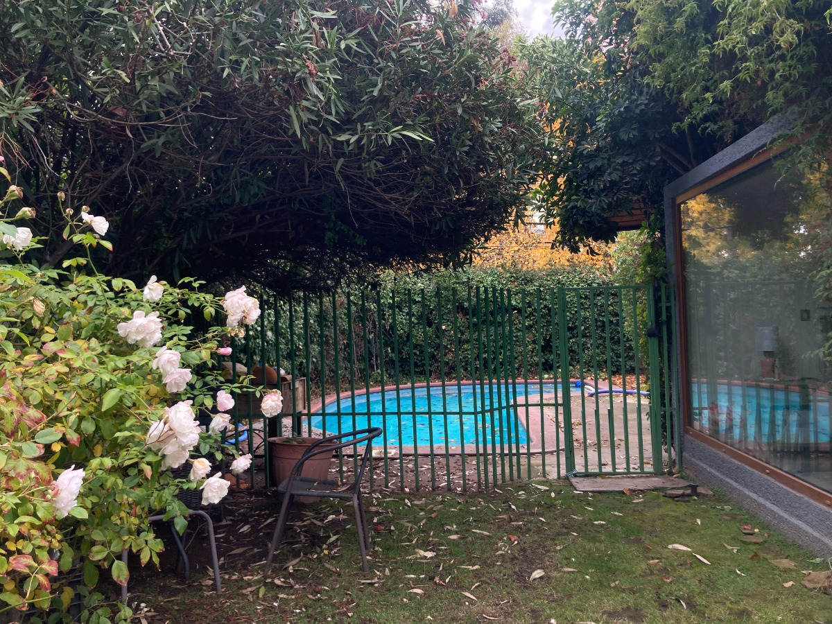 Venta Casa NO 6D en suite 4B 2E 1B San Carlos de Apoquindo - Las Condes