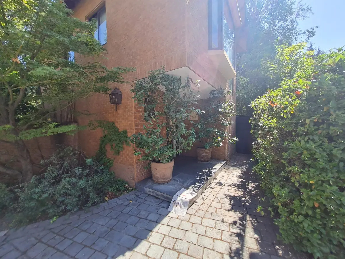 Venta Casa NP 5D 4B 2E Tabancura - Vitacura