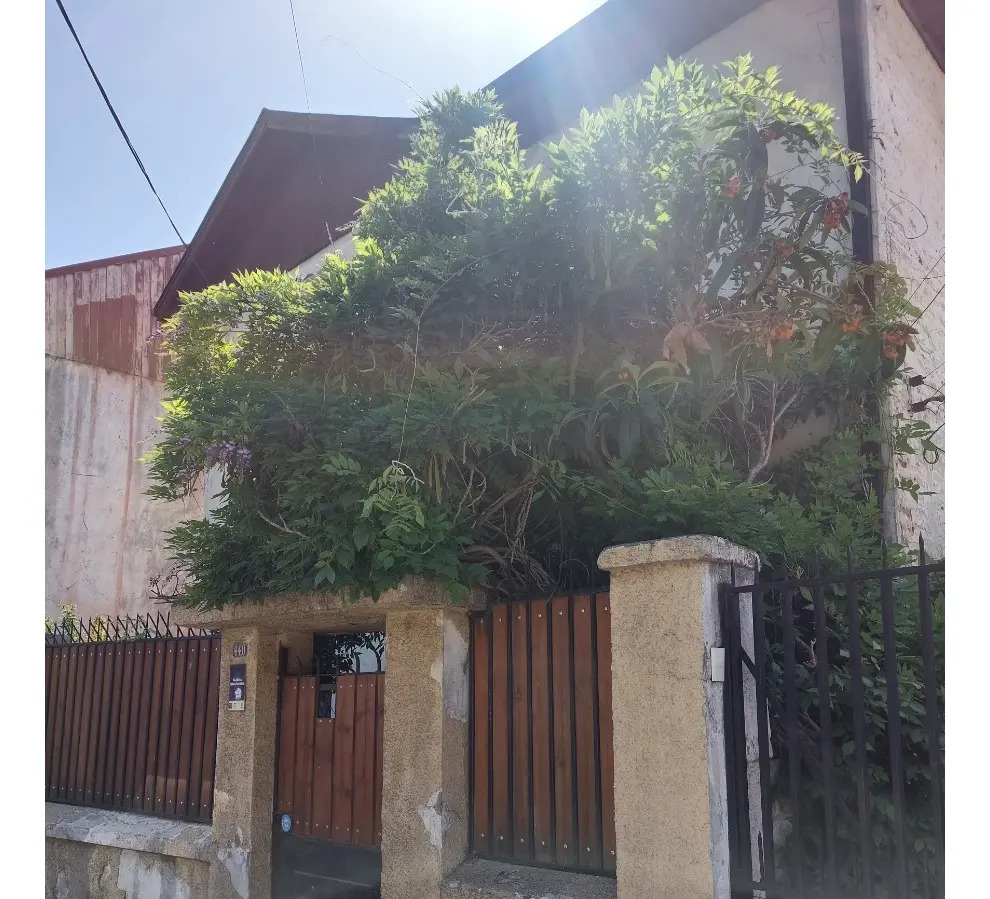 Venta Casa NO 3D Walk-in cl&oacute;set 2B 2E 1B Barrio Italia - Providencia