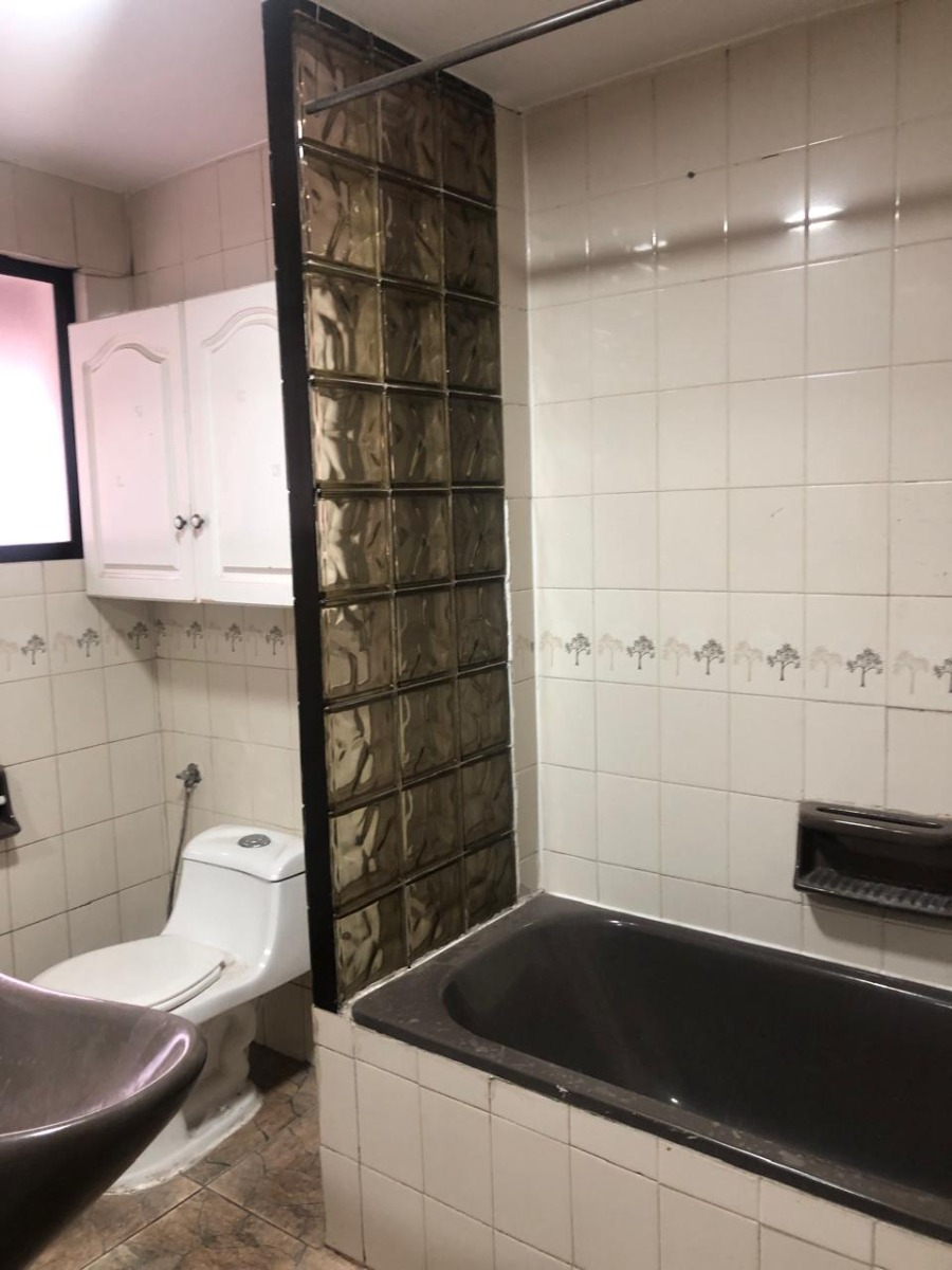 Arriendo Casa NO 4D 3B 3E Rotonda Atenas - Las Condes